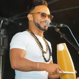 Latino Sabor — 3